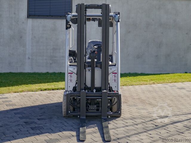 Truk garpu listrik Still RX 20-20L