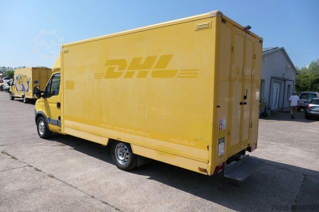 Furgão fechado iveco Daily 35 S11 C30C AUTOMATIK EURO 5 - Regale - LUFT - COC
