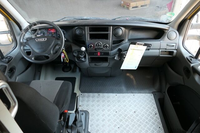 Furgão fechado iveco Daily 35 S11 C30C AUTOMATIK EURO 5 - Regale - LUFT - COC