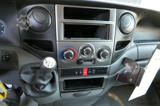 Furgão fechado iveco Daily 35 S11 C30C AUTOMATIK EURO 5 - Regale - LUFT - COC