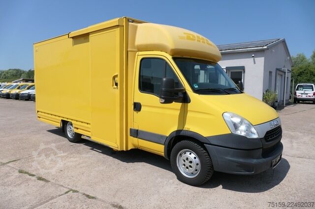 Furgão fechado iveco Daily 35 S11 C30C AUTOMATIK KAMERA Regale LUFT DURCHGANG EURO-5 CoC