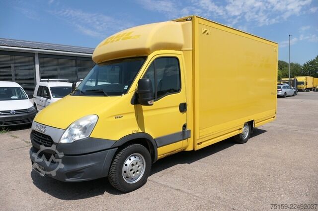 Furgão fechado iveco Daily 35 S11 C30C AUTOMATIK KAMERA Regale LUFT DURCHGANG EURO-5 CoC
