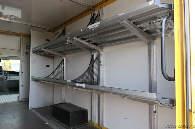Furgão fechado iveco Daily 35 S11 C30C AUTOMATIK KAMERA Regale LUFT DURCHGANG EURO-5 CoC