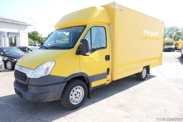 Furgão fechado iveco Daily 35 S11 C30C AUTOMATIK KAMERA Regale LUFT DURCHGANG EURO-5 CoC