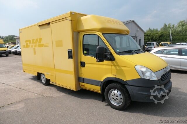 Furgão fechado iveco Daily 35 S11 C30C AUTOMATIK KAMERA MAXI KAMERA Regale LUFT - EURO 5 - CoC