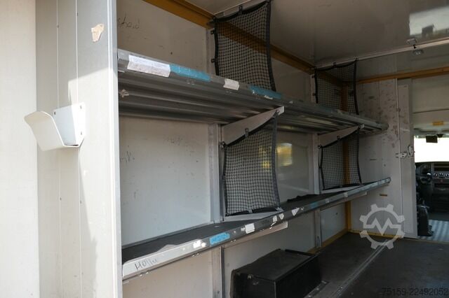 Furgão fechado iveco Daily 35 S11 C30C AUTOMATIK KAMERA MAXI KAMERA Regale LUFT - EURO 5 - CoC