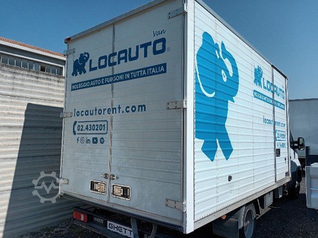 Box truck IVECO 35C14