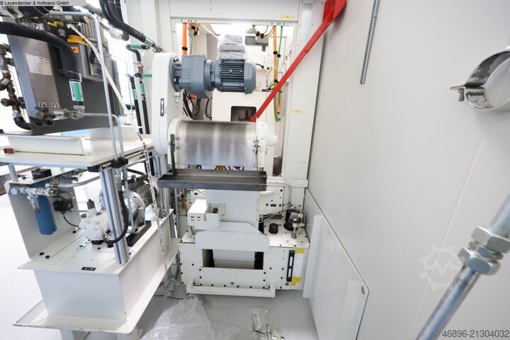 Gear Hobbing Machine - Vertical LIEBHERR LC180