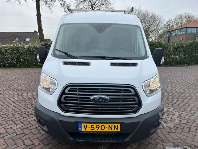Lieferwagen Doppelkabine Ford Transit FCD