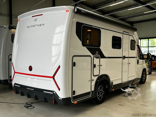 Caravana semiintegrada Bürstner Signature SFT 7.0 AT8G+Komfort/Küche/Technik/