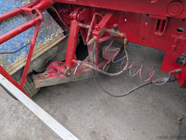 Roll-off tipper truck Volvo FH520 -37 8X4 JOAB Lift+Lenkachse Blatt/