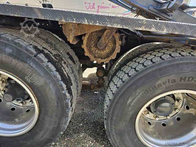 R500LB6X2 HHZ V8 Lame/Lame ROBSON 6x4 3 pédales SCANIA R500LB6X2 HHZ V8 Blatt/Blatt