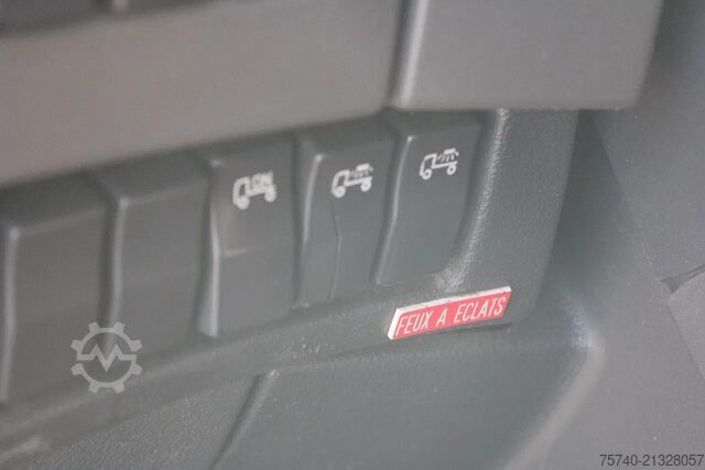  Renault Midlum 220 + manual + 16 meter