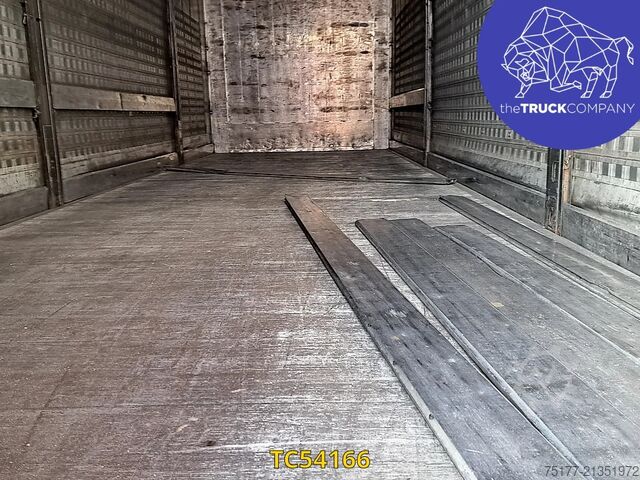 Sliding tarpaulin Volvo FH 500