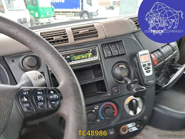 Transportul de containere DAF 85 CF 460