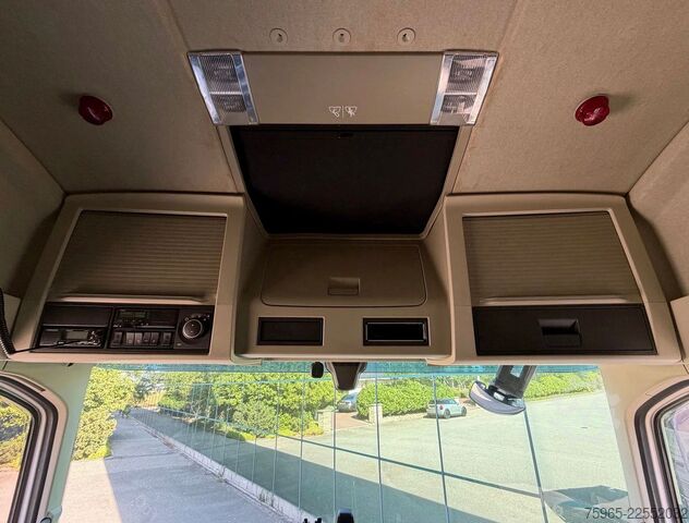 Standartinis vilkikas VOLVO FH 13.420 EURO 6 FULL SPOILER 2x TANKS ONLY 566.