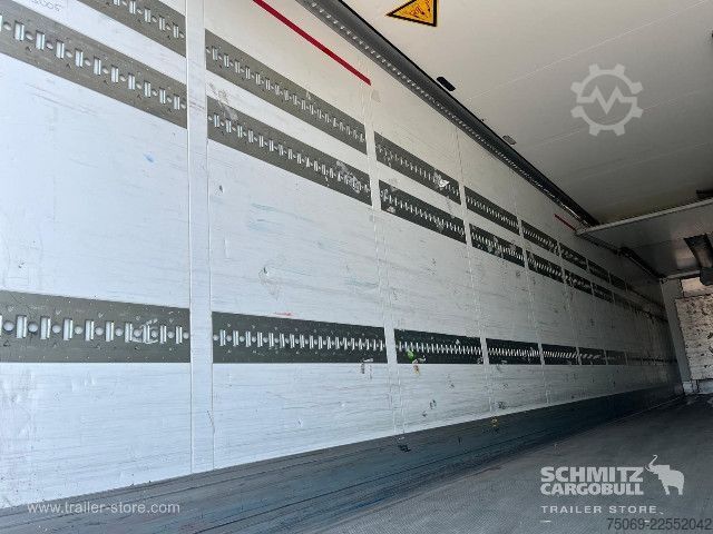 Poluprikolica hladnjača Schmitz Cargobull Reefer Multitemp
