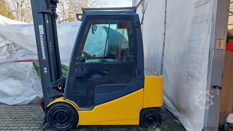 Mesin pengangkat barang Jungheinrich EFG 430s