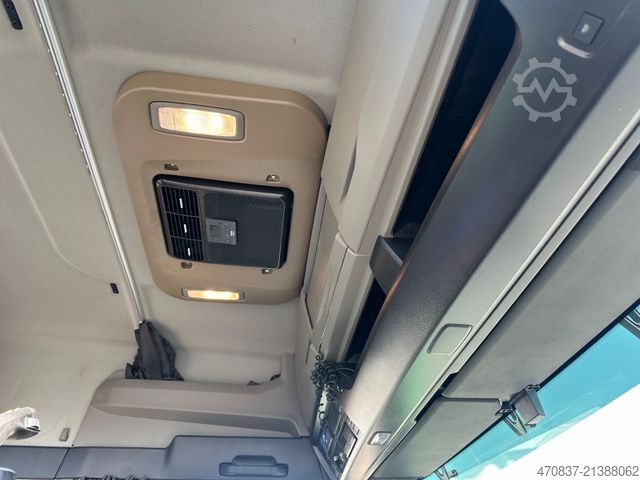 Samochód do zadań specjalnych MAN TGS 33.520 6x6 / ChipperTruck / Jenz HEM 593 R