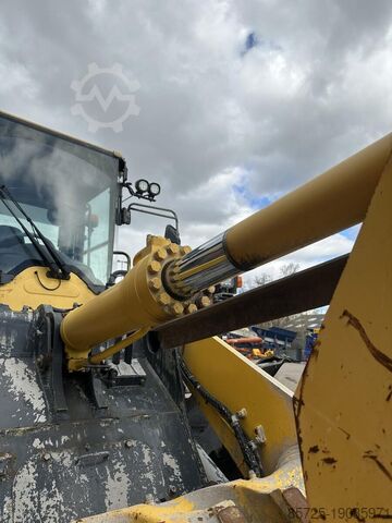 Carregadora de rodas Shovel WA270 8 - Gebruikt