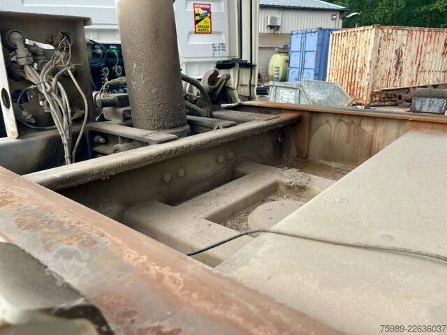 Kipper Fruehauf STEEL CHASSIS,  DUMPER!   Full spring!  TOP con...