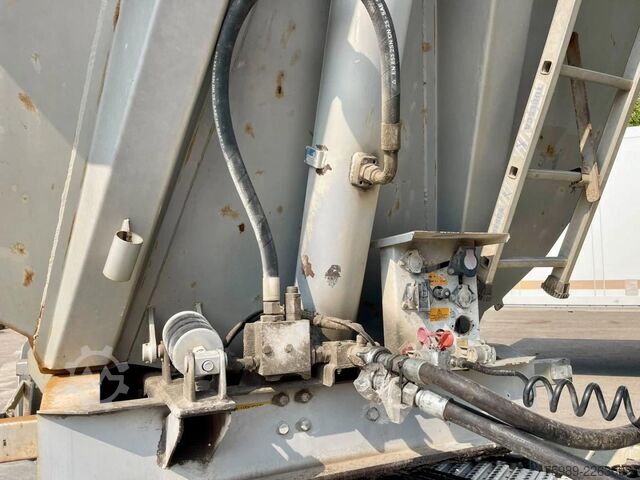 Kipper Fruehauf STEEL CHASSIS,  DUMPER!   Full spring!  TOP con...
