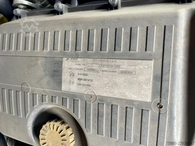 Standar-SZM Iveco Stralis 460 494599 km!! RETARDER, ACC, PARK AIR...