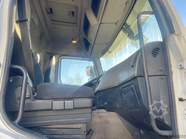 Trukkabíll Renault Premium 320 6x4  PTO,  SPRING SUSPENSION, STEEL...