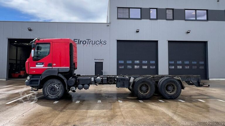Chassis cab Renault Kerax 450 DXI (BOITE MANUELLE / LAMES / GRAND P...