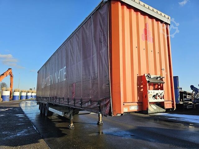 Zavesa sa strane Krone Sd 27 |3 axle mega| nice chassis and tires.