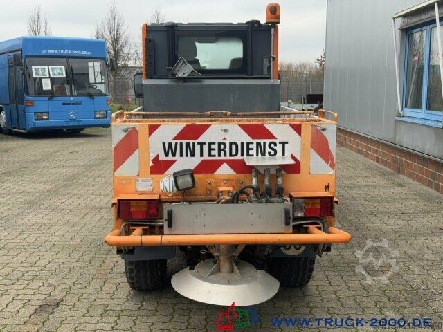 Barredora de calzadas Multicar Tremo X56 Winterdienst Streuer + Besen NUR9769KM
