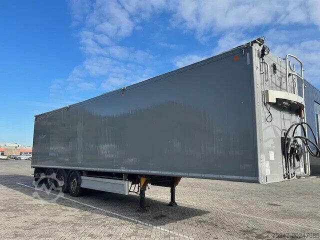 Vloer verplaatsen Kraker CF-200 92m3 10mm