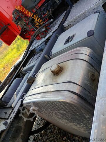 Szabványos közúti nyergesvontató SCANIA CV R 580 | 2004 Euro 3