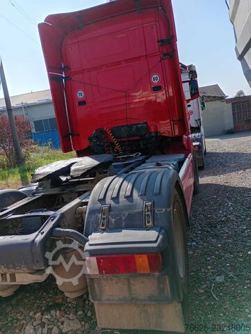 Szabványos közúti nyergesvontató SCANIA CV R 580 | 2004 Euro 3