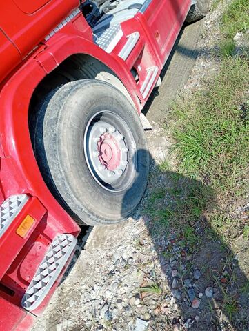 Szabványos közúti nyergesvontató SCANIA CV R 580 | 2004 Euro 3