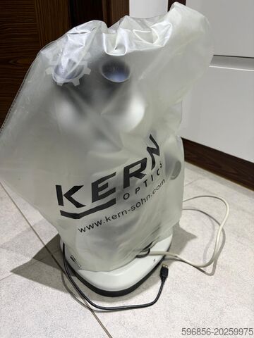 Stereomikroskop KERN OZL 464 Mikroskop stereoskopowy KERN OZL 464 z kamerą cyfrową