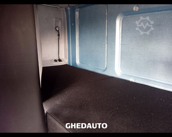 Tracteur routier standard IVECO AT260S40Y/PS -MOTRICE -  CISTERNA MERCI COMMESTIBILI