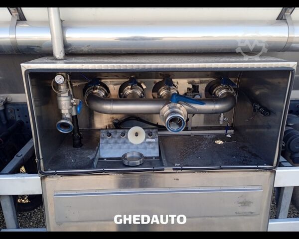 Tracteur routier standard IVECO AT260S40Y/PS -MOTRICE -  CISTERNA MERCI COMMESTIBILI