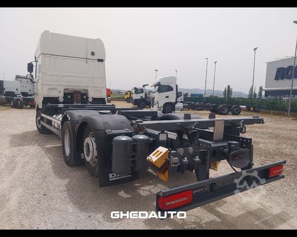 Standard trekkvogn DAF DAF - DAF XF 106/480