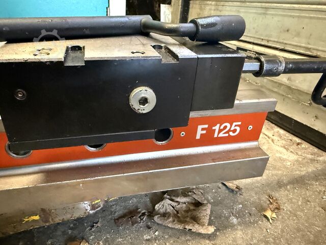 Mašina vise HILMA RÖHMHELD F 125