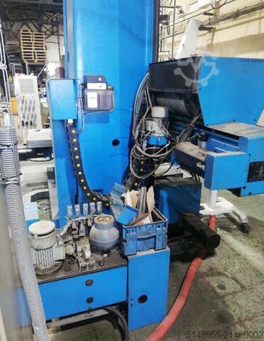 Máy doa bàn TOS WH 10 CNC