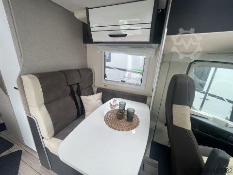 Caravana semiintegrada Forster T 699 EB Comfort-Line- & Winter-Paket
