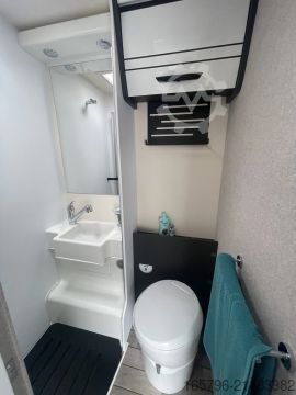 Caravana semiintegrada Forster T 699 EB Comfort-Line- & Winter-Paket