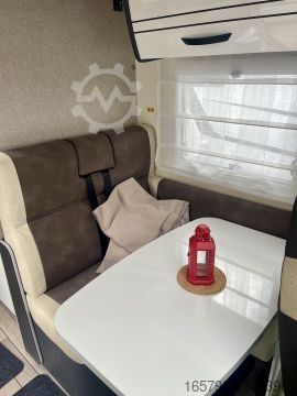 Caravana semiintegrada Forster T 699 EB 140 PS * Automatik * 3,5 t