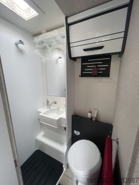 Caravana semiintegrada Forster T 699 EB 140 PS * Automatik * 3,5 t