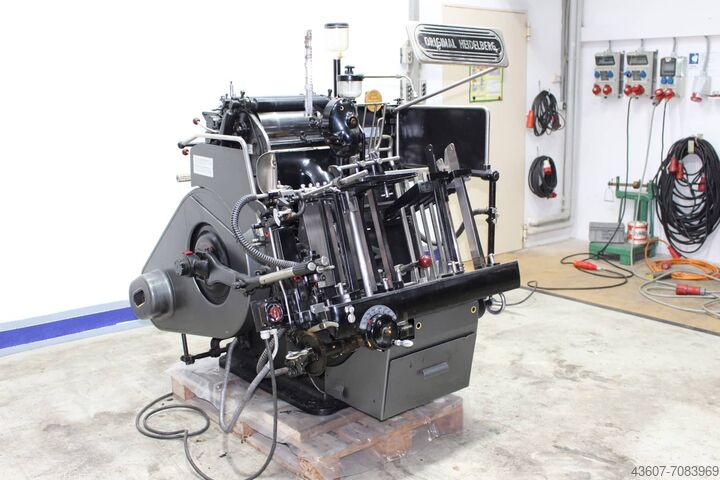Пресс для букв - резак DIE Cutter Heidelberg OHT