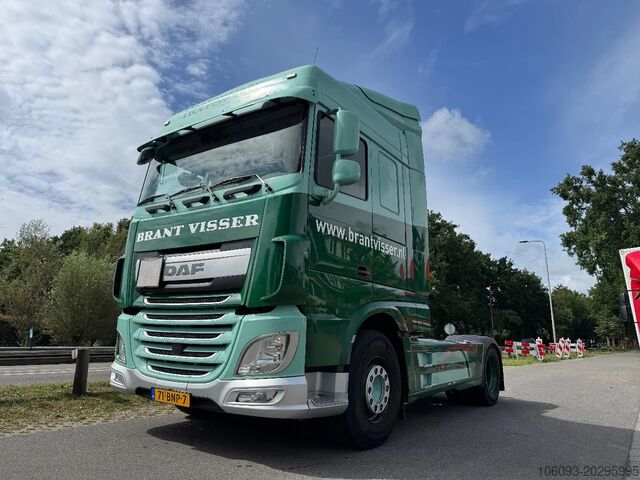 Standart-SZM DAF XF 460 Spacecab