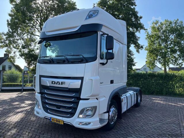 SZM tiêu chuẩn DAF XF 480 FT