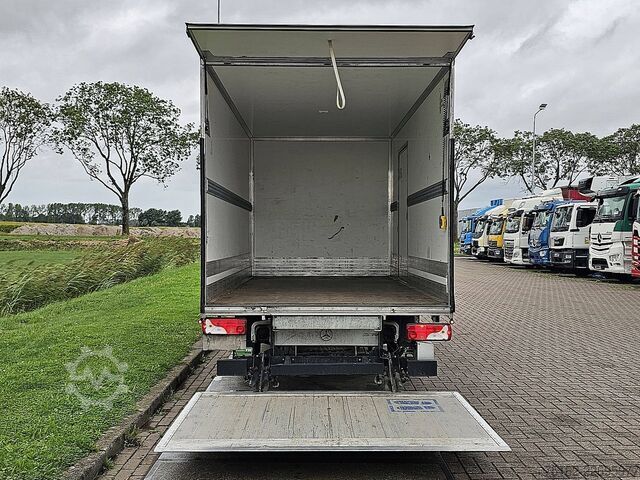 Koper MERCEDES-BENZ SPRINTER 315 Bakwagen Laadklep!