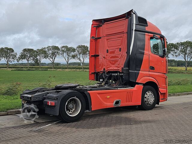  MERCEDES-BENZ ACTROS 1842 LS